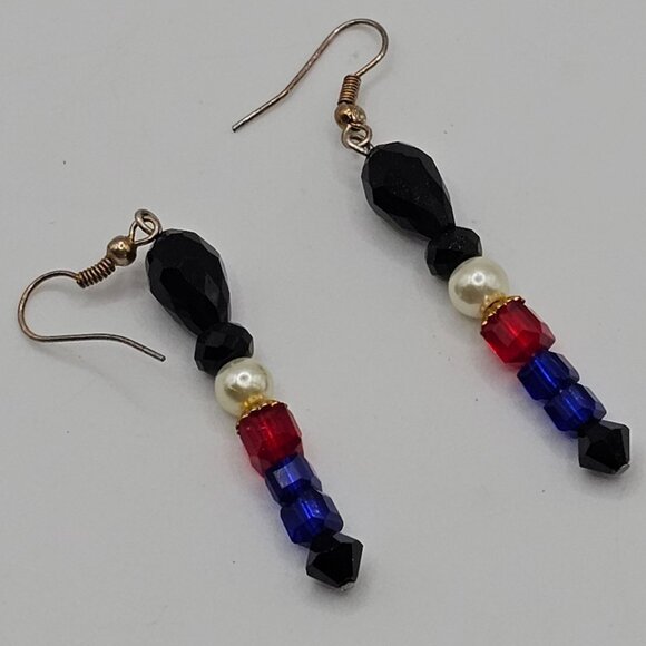 Beaded Toy Soldier Dangle Drop Black/White/Red/Blue Hook Fashion Jewelry Earring - Picture 7 of 9